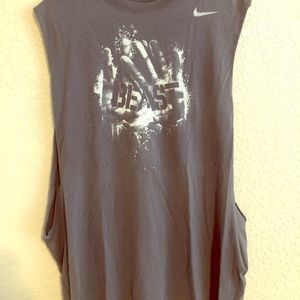 Men’s cutoff tank